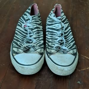 Zebra converse shoes